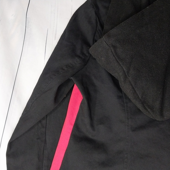 Red and Black Asymmetrical Zip Jacket - Picture 10 of 13